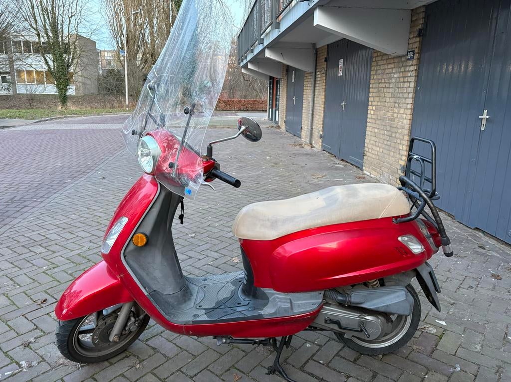 Sym Fiddle AW05W - Olie lekkage, krasjes, Ophalen, Gebruikt, Overige modellen, Maximaal 45 km/u