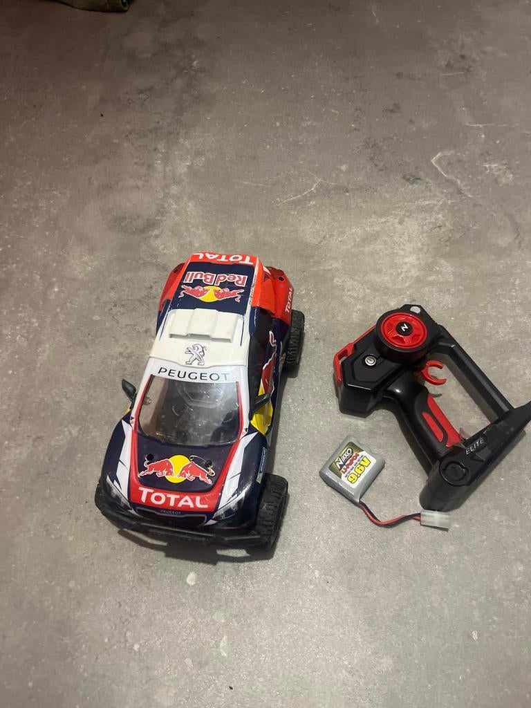 Red Bull Peugeot Loopauto met Afstandsbediening, Kinderen en Baby's, Speelgoed | Buiten | Voertuigen en Loopfietsen, Ophalen of Verzenden