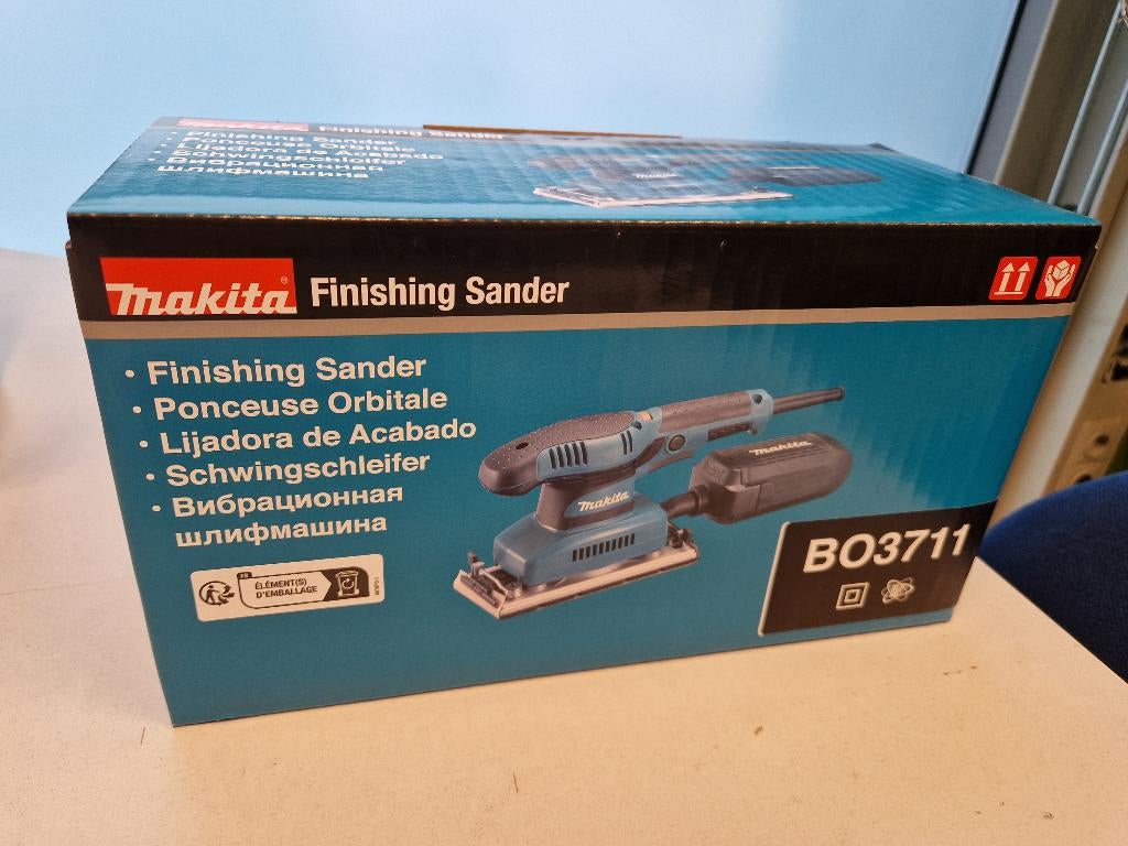 Makita BO3711 vlakschuurmachine (NIEUW), Doe-het-zelf en Verbouw, Ophalen of Verzenden, Nieuw, Minder dan 600 watt, Vlakschuurmachine