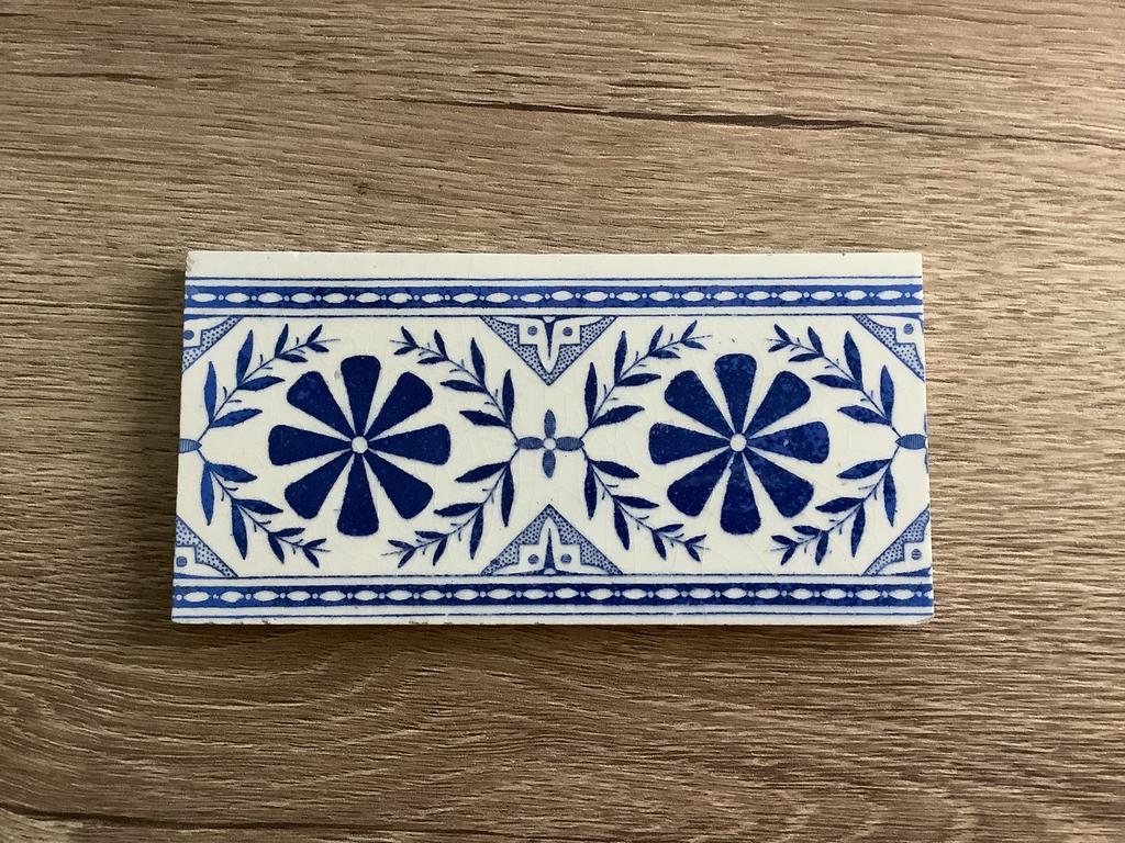 Rand plint stuk tegel Delftsblauw Antiek, Ophalen of Verzenden