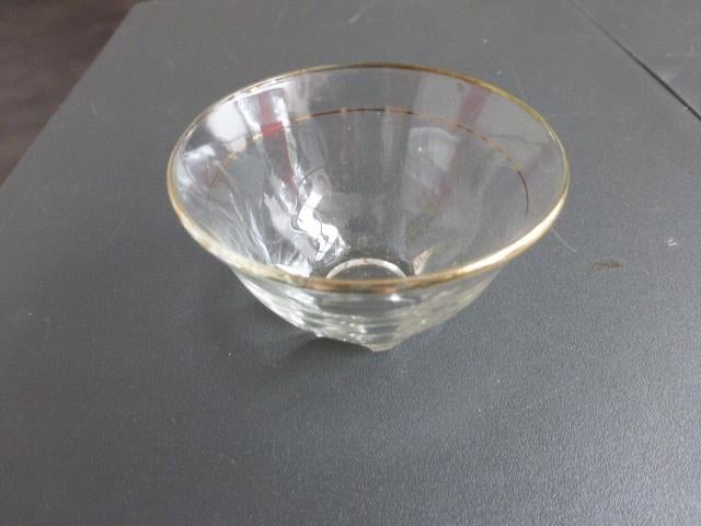 antiek glazen schaaltje gouden randje 1946  made in Italy, Antiek en Kunst, Ophalen of Verzenden