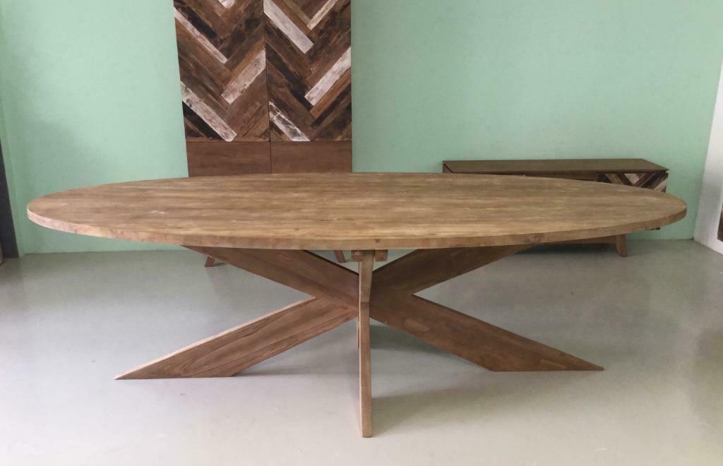 Ovale tafel met houten kruispoot massief teakhout<nieuw>, Huis en Inrichting, Tafels | Eettafels, Teakhout, Ophalen of Verzenden