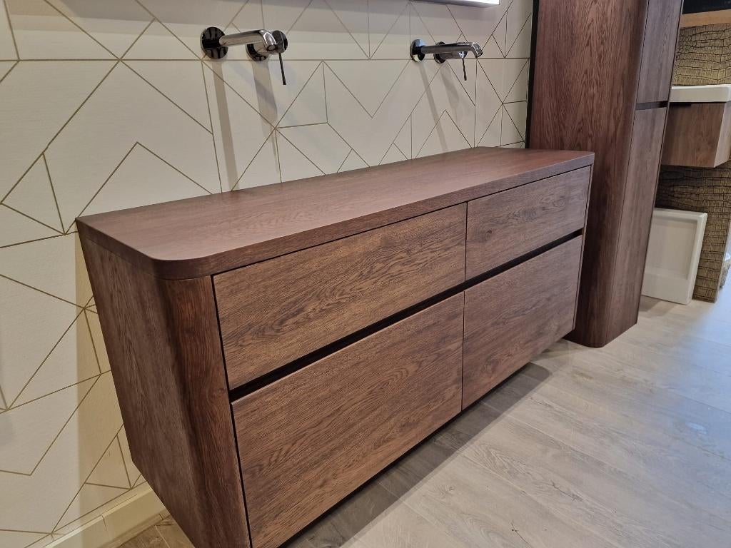 Massief eiken houten badmeubel met hoge kast! Son 140cm, Huis en Inrichting, 100 tot 150 cm, Nieuw, Ophalen of Verzenden, Minder dan 100 cm