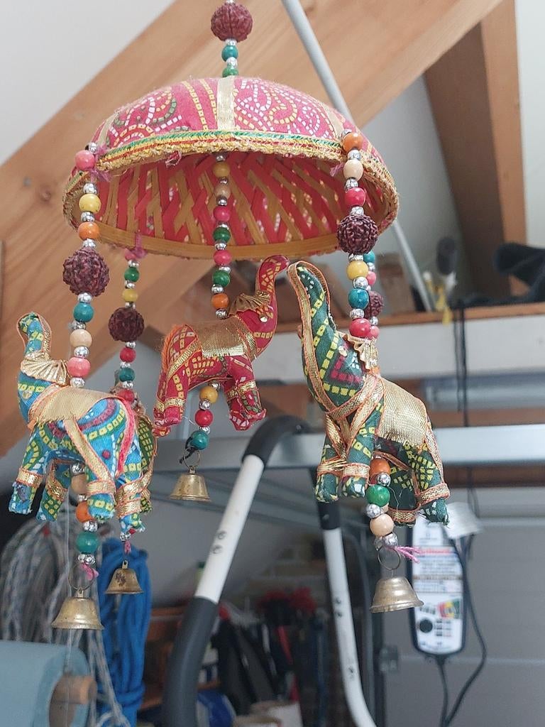 Souvenir molentje uit India, Ophalen, Zo goed als nieuw