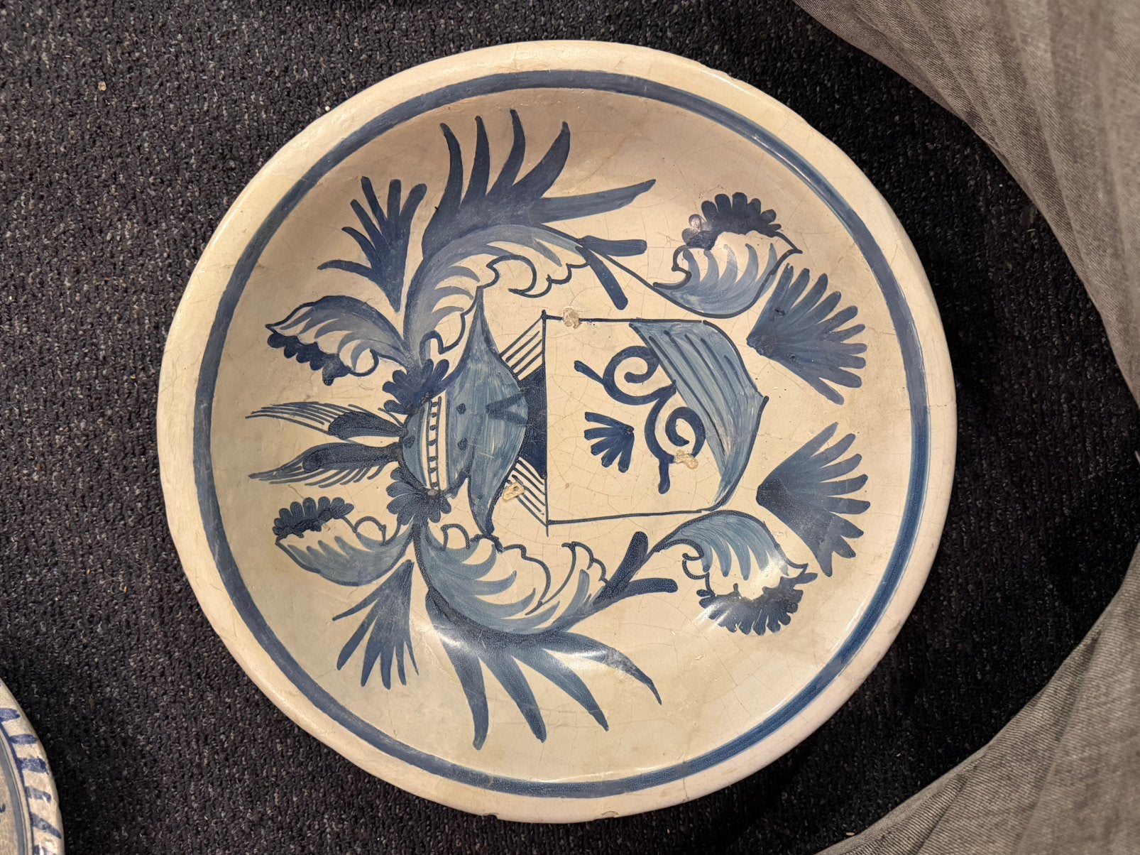 Groot majolica schotel, Ophalen of Verzenden