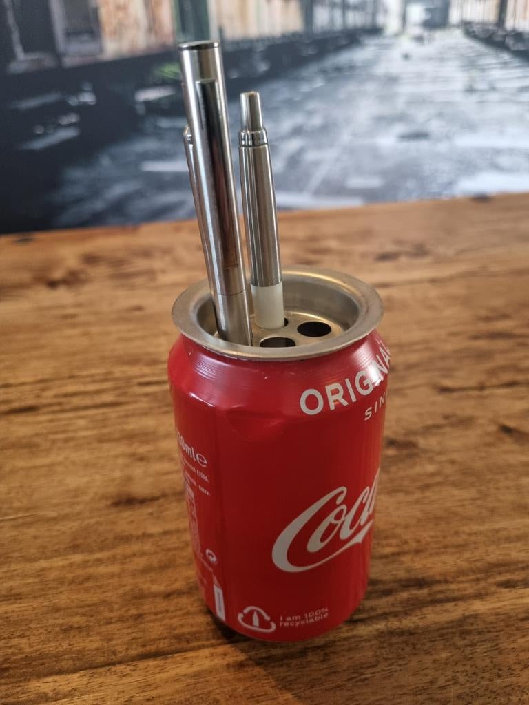 Coca-Cola pennen blikje, Ophalen of Verzenden, Gebruiksvoorwerp
