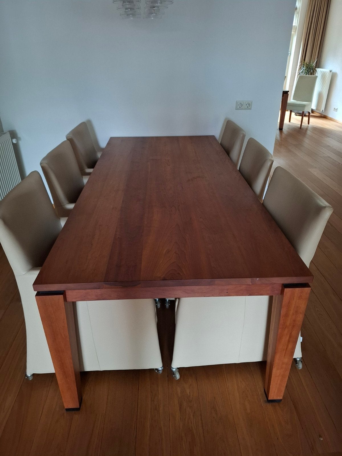 Set kersenhouten meubels met stoelen, Ophalen