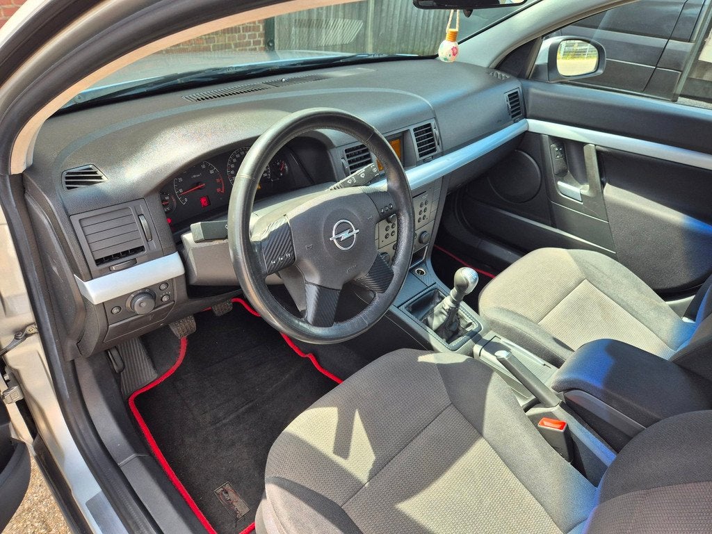 Opel Vectra 1.8-16V Comfort Airco Trekhaak nw APK, Auto's, Opel, Stof, Gebruikt, 4 cilinders, 1796 cc