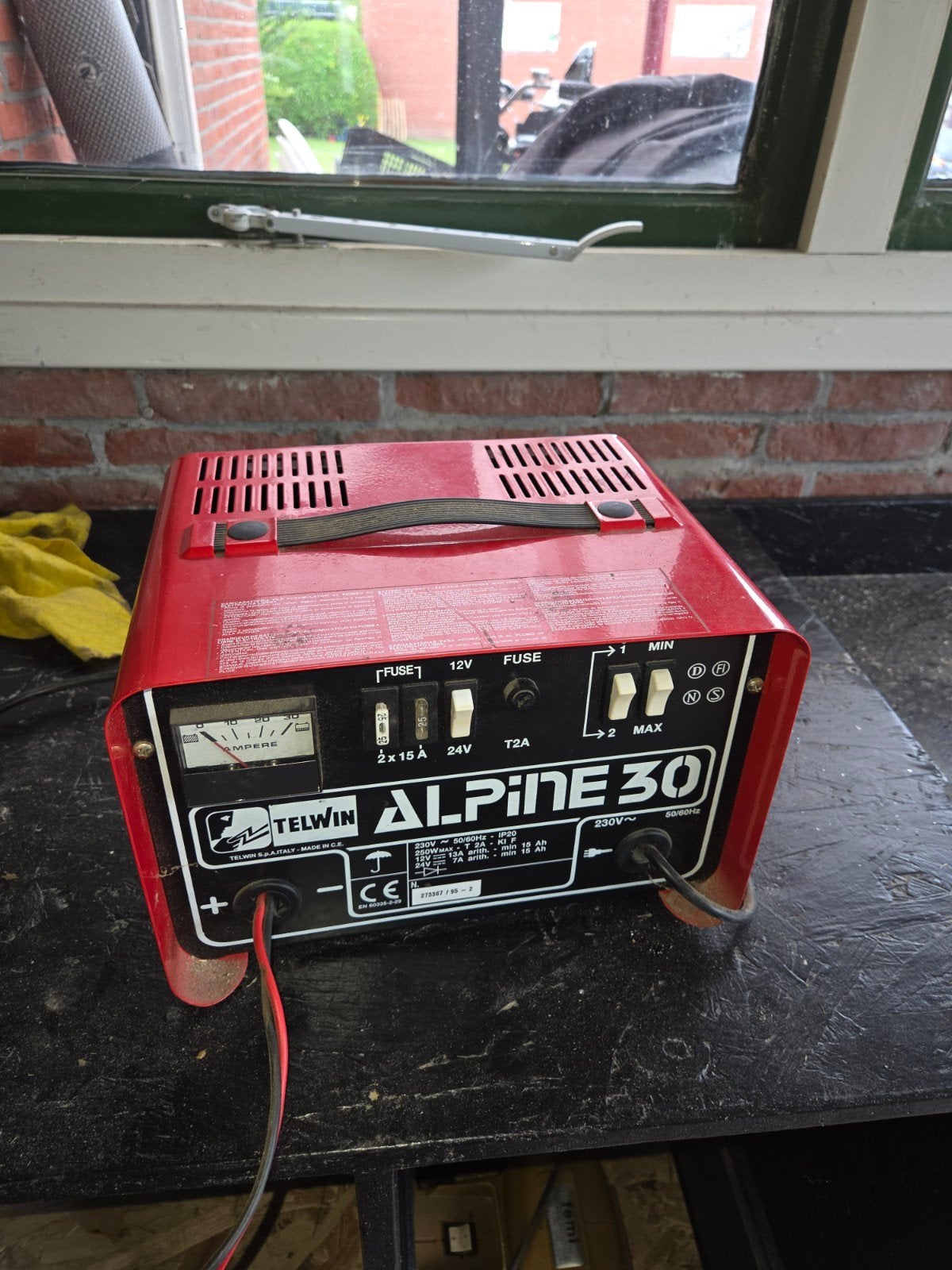 telwin alpine 30 acculader, Ophalen