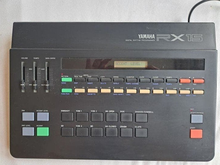 Yamaha RX15 Digitale Ritmeprogrammeur - Vintage Drumcomputer, Muziek en Instrumenten, Ophalen, Gebruikt, Yamaha