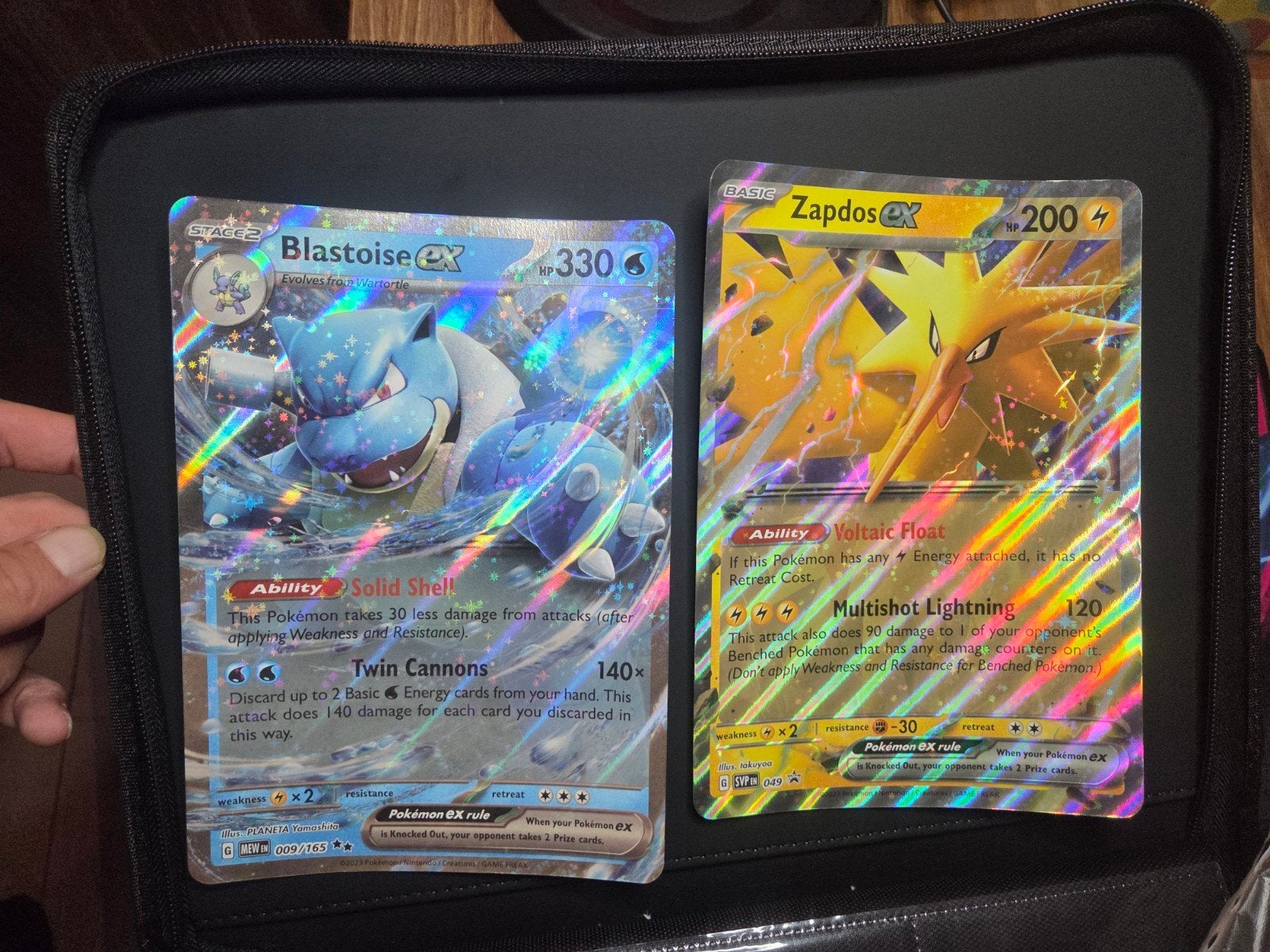 151 Blastoise en Zapdos Jumbo Promo Kaarten Mew Scarlet & V, Ophalen of Verzenden, Zo goed als nieuw, Meerdere kaarten, Foil
