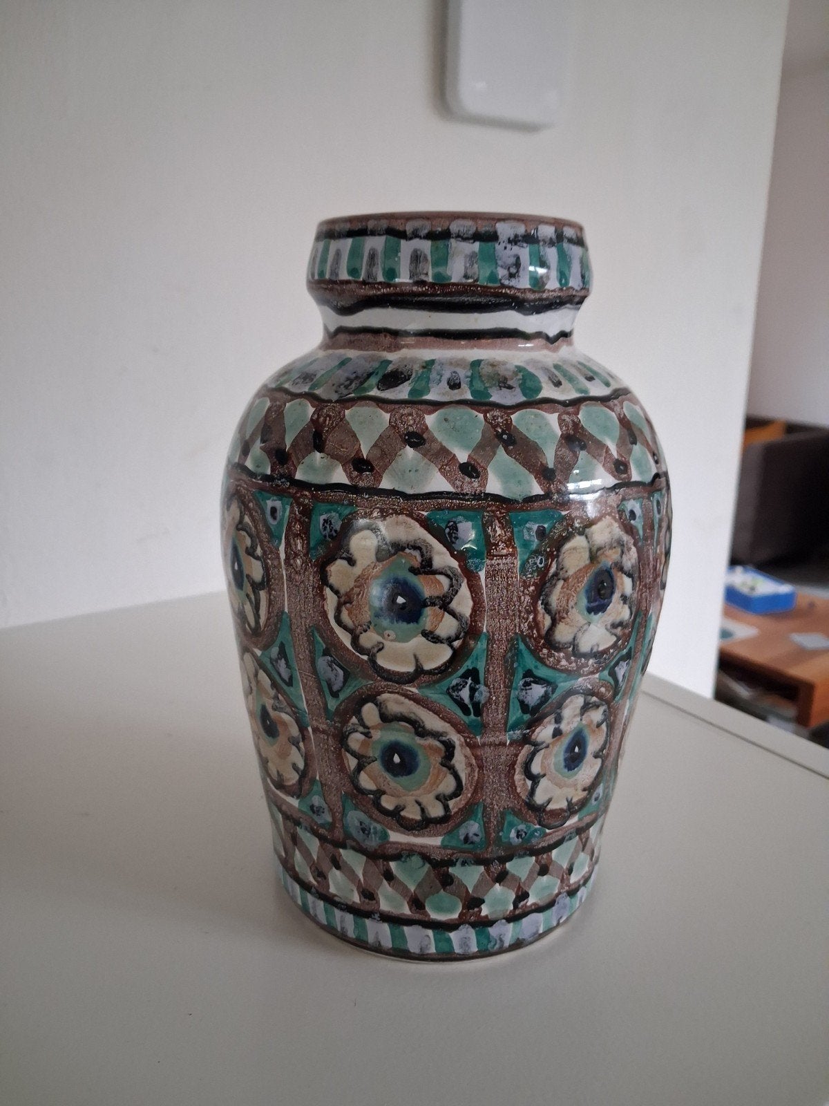 Decoratieve aardewerken vaas, Ophalen of Verzenden
