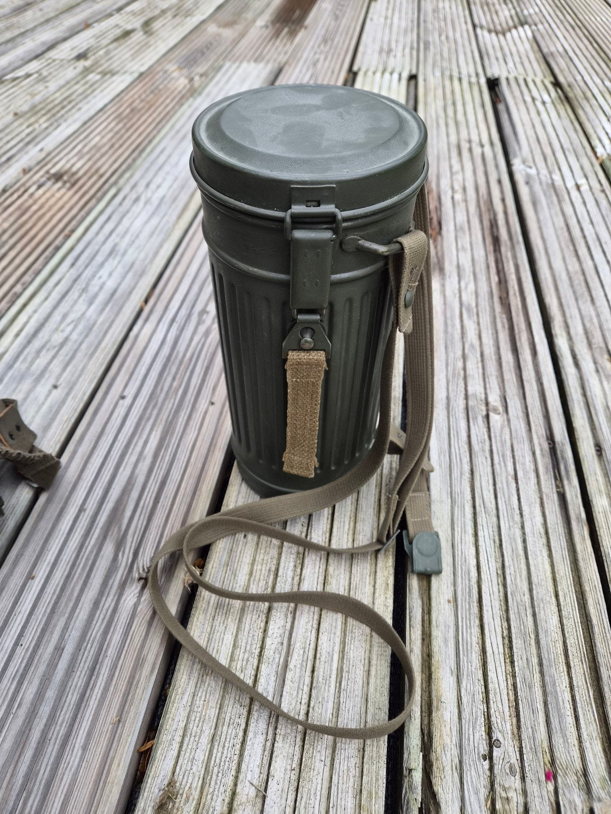 Wo2 Duits gasmasker (BGS) met Pantherstore riemen, Ophalen of Verzenden