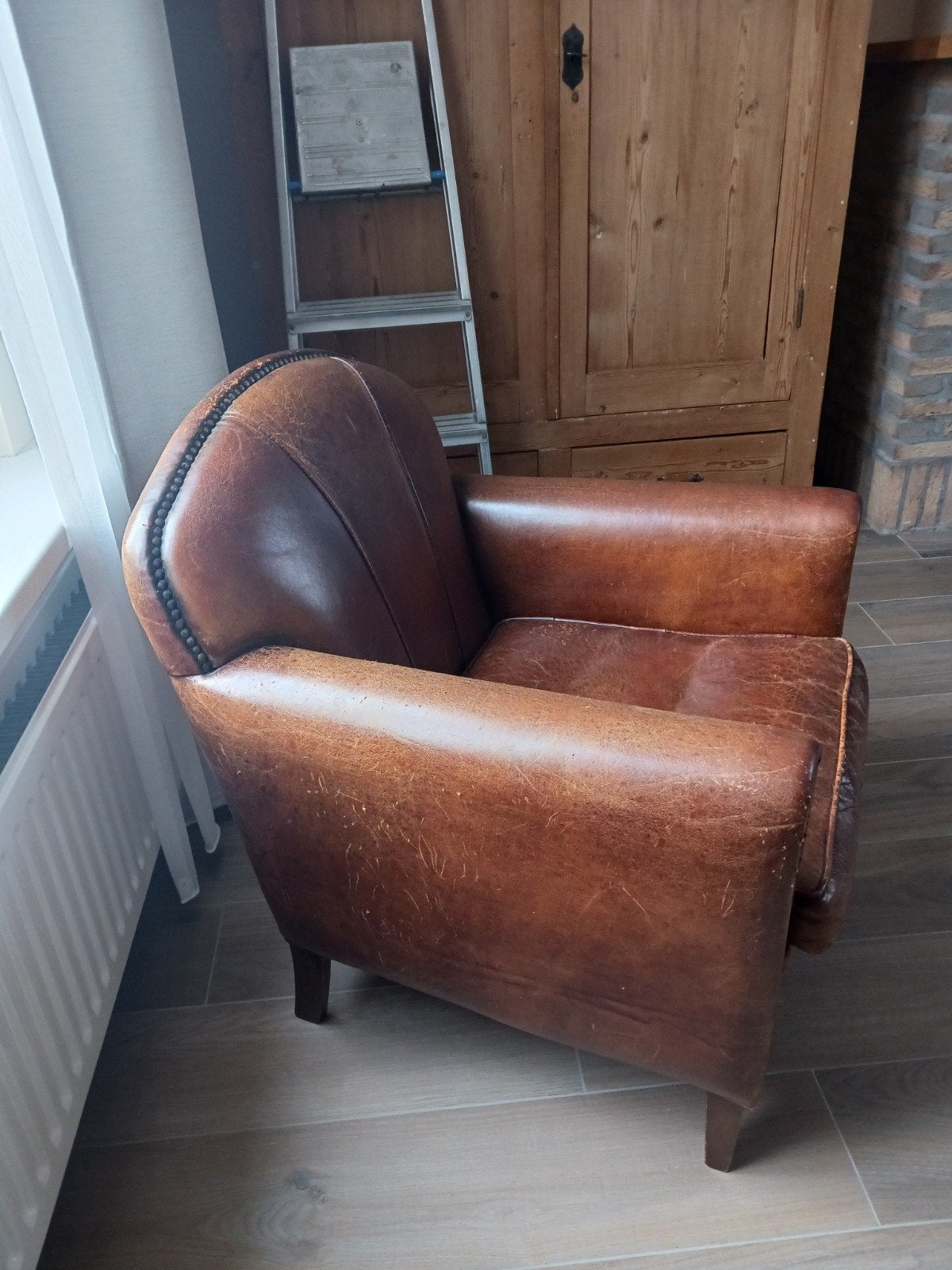 Bruin lederen fauteuil, Ophalen, Gebruikt, 75 tot 100 cm, 50 tot 75 cm