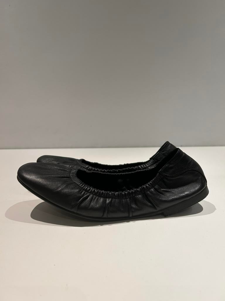 Babouche lifestyle ballarinas maat 41, Kleding | Dames, Schoenen, Babouche lifestyle, Zwart, Marketing 9, 6921 RE Duiven, Ballerina's