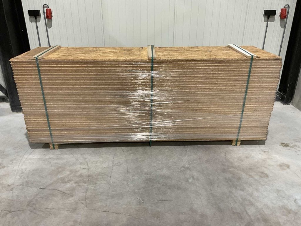 OSB 4 zijden mes en groef 36 platen nieuw twee maten‼️, Doe-het-zelf en Verbouw, Platen en Panelen, Ophalen, Nieuw, Hout, 20 tot 50 mm