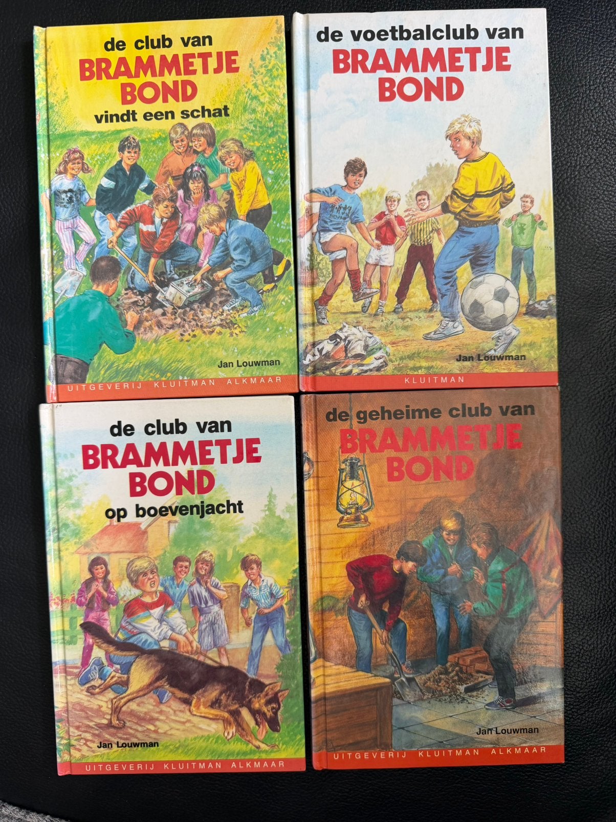 Brammetje Bond Boekenreeks - 4 delen zgan staat, Ophalen of Verzenden, Zo goed als nieuw, Fictie algemeen