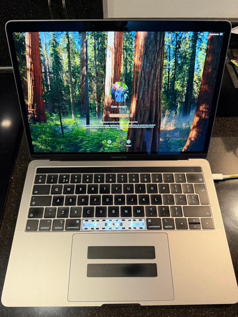 MacBook Pro 13 inch (2018) | 256GB | 16GB RAM, Computers en Software, Apple Macbooks, Gebruikt, 256 GB, 2 tot 3 Ghz, Qwerty