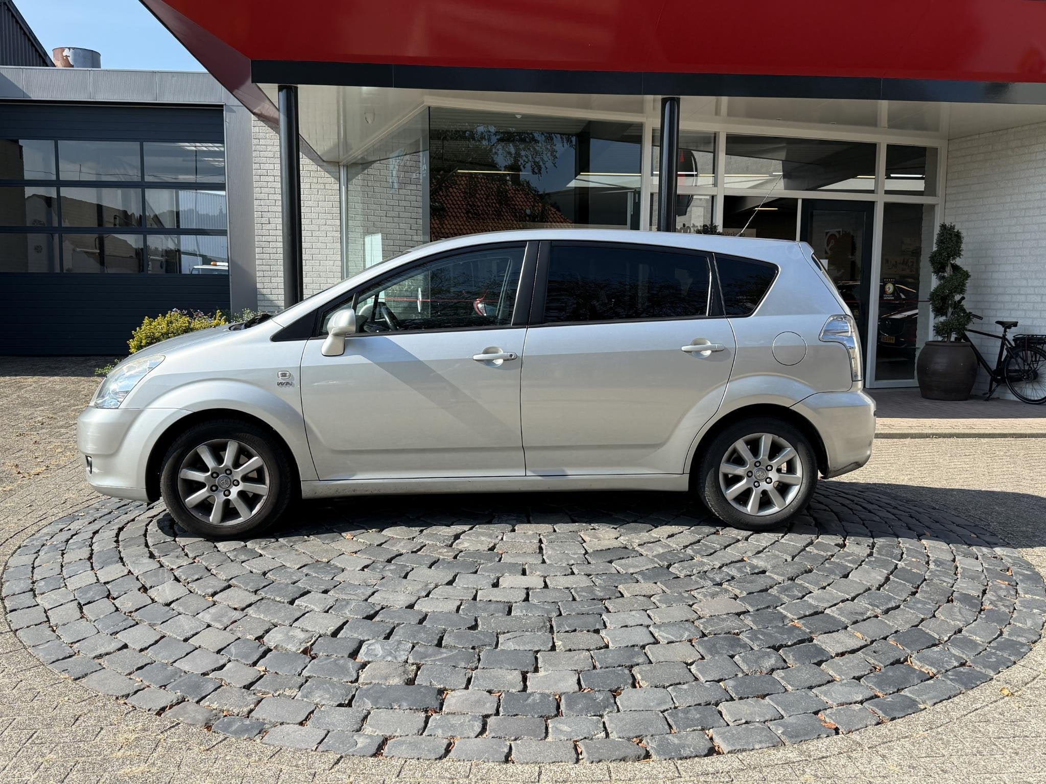 Toyota Corolla Verso 1.8 VVT-i Luna 7p. | Trekhaak | HANDEL/, Gebruikt, 129 pk, 7 stoelen, Origineel Nederlands