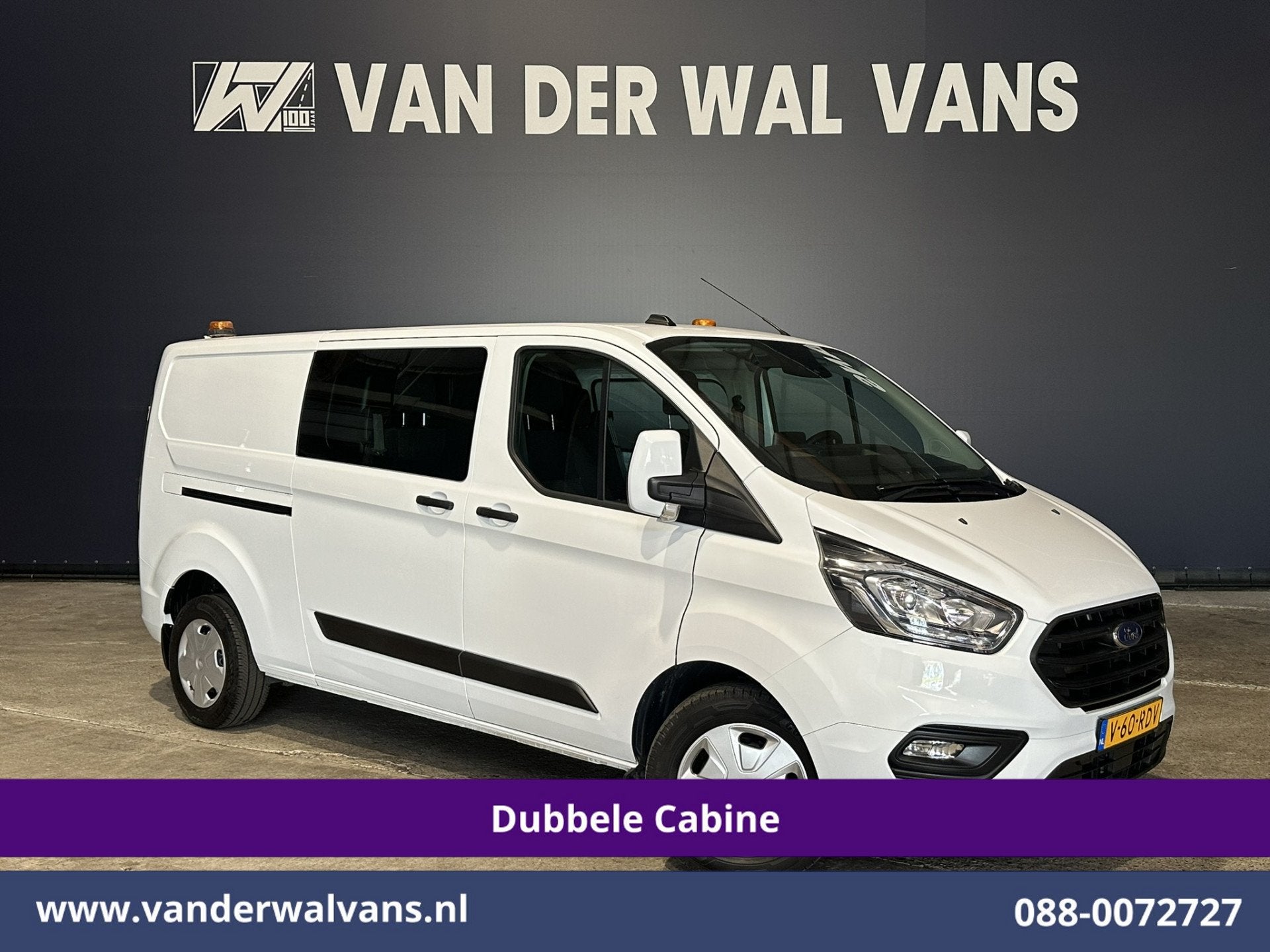 Ford Transit Custom 2.0 TDCI 130pk L2H1 Dubbele Cabine Euro6, Auto's, Bestelauto's, Voorwielaandrijving, 4 cilinders, 2800 kg