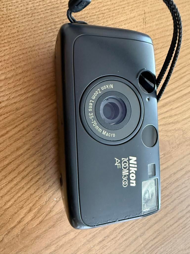Nikon Zoom 300 AF fototoestel, Ophalen of Verzenden, Zo goed als nieuw, Compact, Nikon