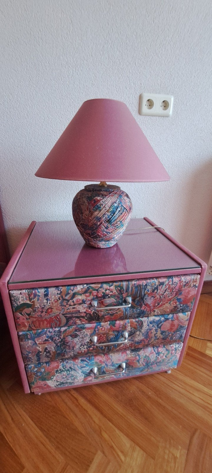 2 schemer lampen bordeaux, Ophalen, Zo goed als nieuw, Met schakelaar