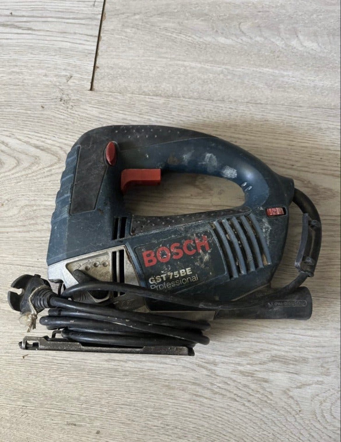 Bosch GST 75 BE Professional Decoupeerzaag, Gebruikt, Decoupeerzaag, 600 tot 1200 watt, Ophalen of Verzenden