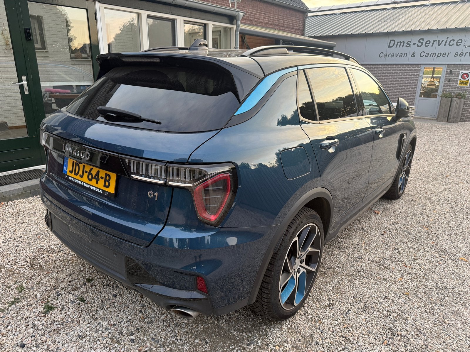 Lynk & Co 1.5TD 261pk Phev 7DCTH 2022 Blauw, Stof, 1800 kg, Plug-in hybride, Bedrijf