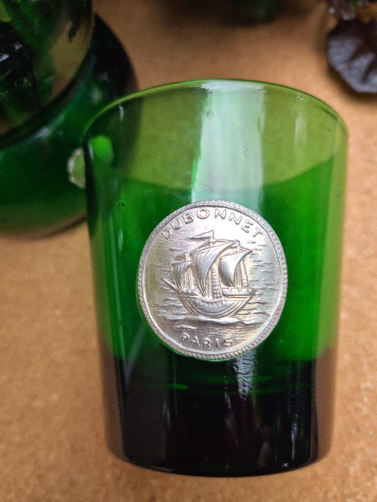 Dubonnet Paris smaragd gr. whisky glas | goudkl. medaillon., Ophalen of Verzenden