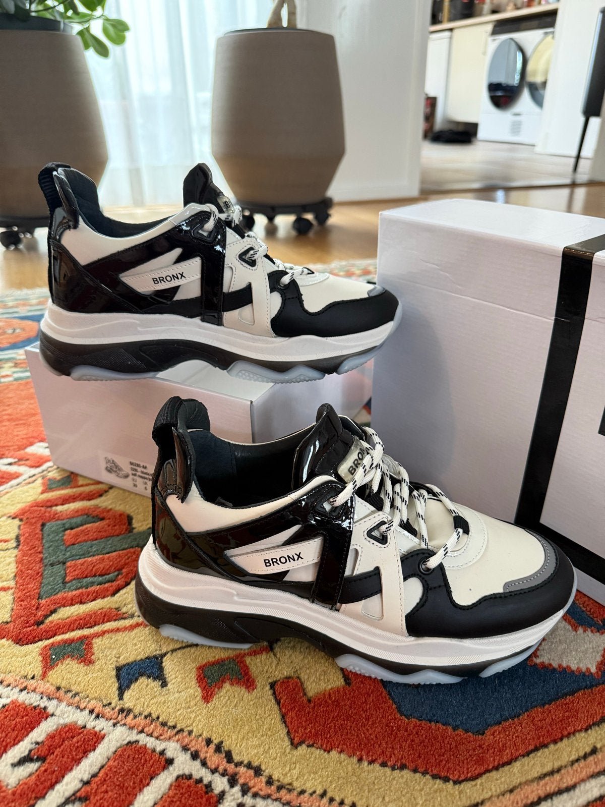 Bronx Sneakers Zwart/Wit - Maat 38, Kleding | Dames, Schoenen, Ophalen of Verzenden, Nieuw, Zwart, Sneakers of Gympen