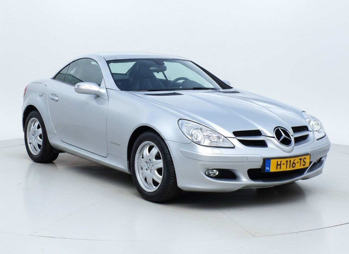 Mercedes-Benz SLK-klasse 200 K|AUT|Xenon|Leder|Airscarf|Crui, Auto's, Automaat, Achterwielaandrijving, Gebruikt, Zwart