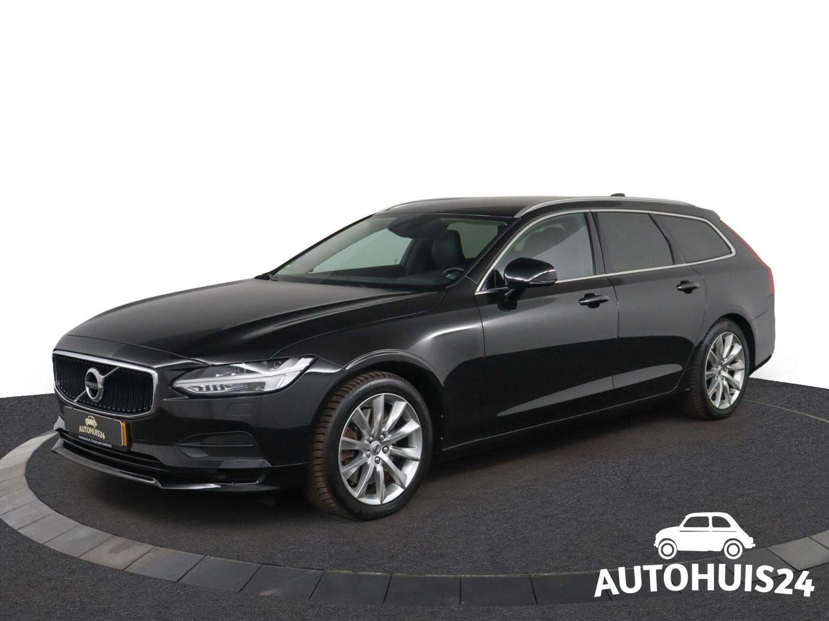 Volvo V90 2.0 T4 Momentum KEYLESS|TREKHAAK|PILOT|LED|LEDER, Auto's, 93 €/maand, Autotrust, Automatische klimaatregeling, 750 kg
