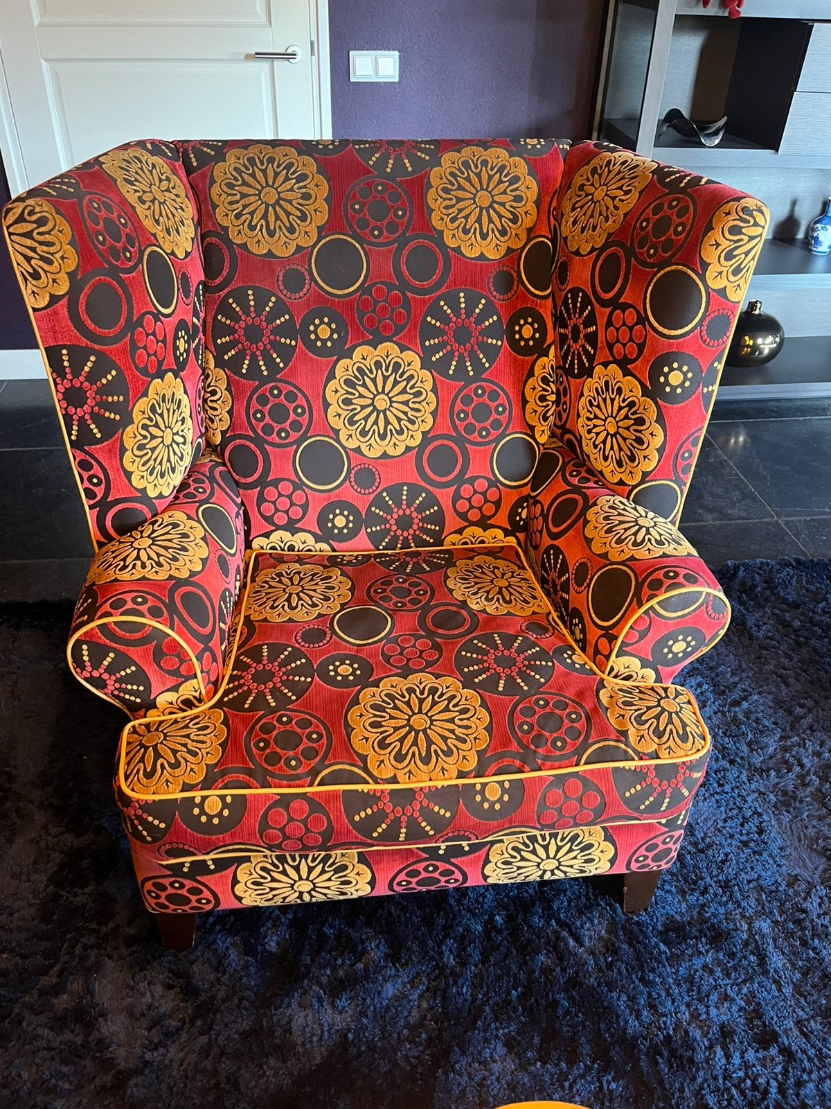 Bijzondere fauteuil met kleurrijke print – echte eyecatcher!, Ophalen, Eenpersoons, 75 tot 100 cm, Zo goed als nieuw