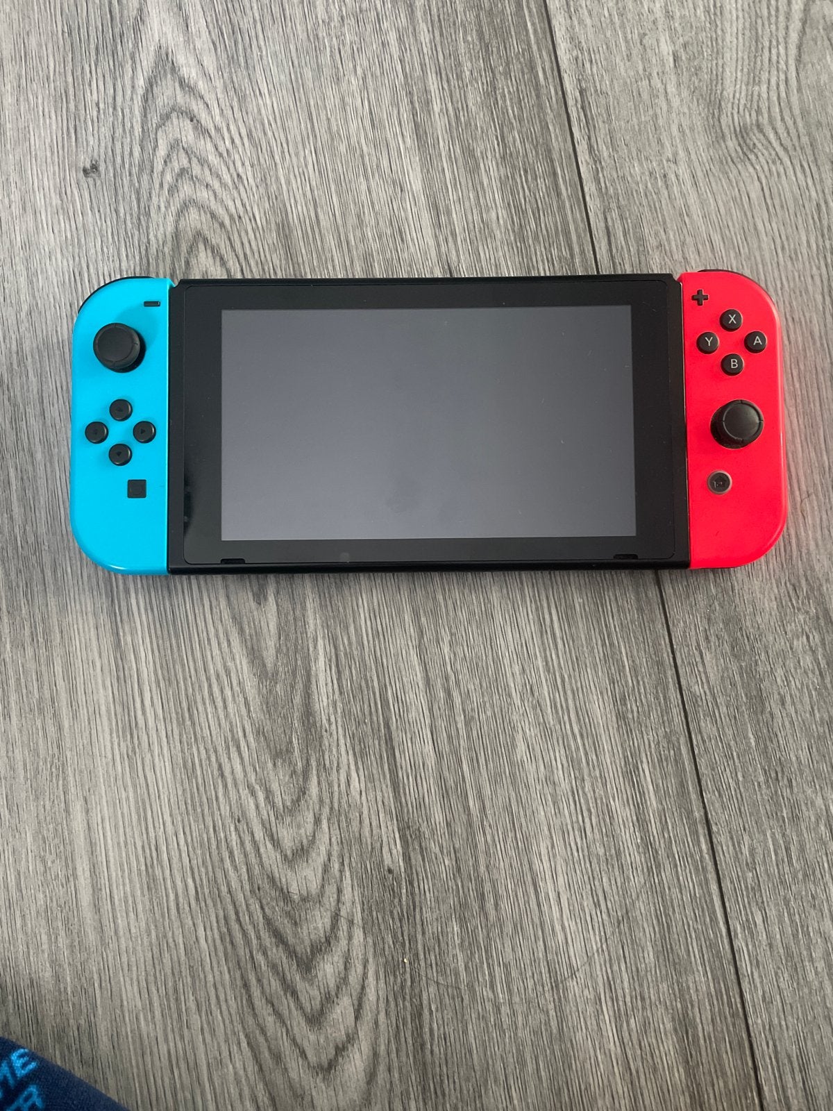 Nintendo Switch met Joy-Cons en Docking Station, Ophalen of Verzenden, Zo goed als nieuw, Met 2 controllers, Switch Original