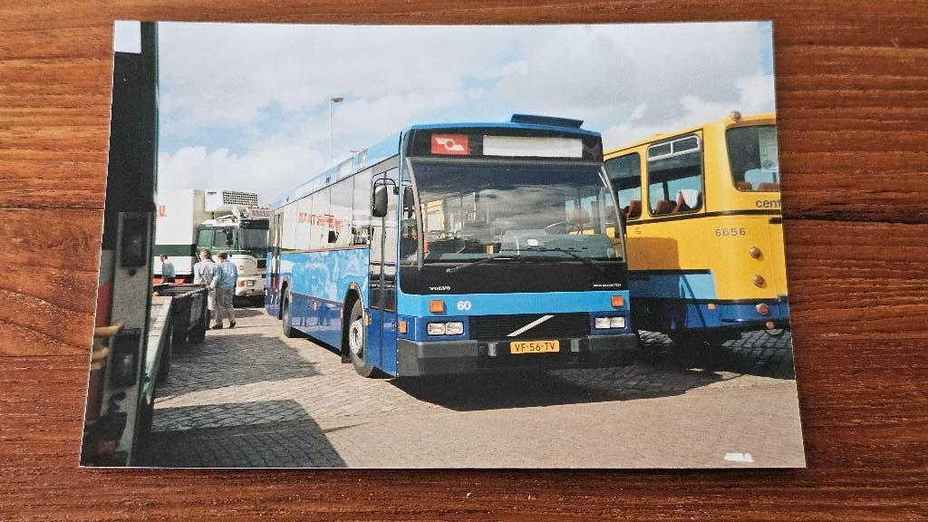 Foto BUS GVA Arnhem 60, Verzamelen, Spoorwegen en Tramwegen, Verzenden, Gebruikt, Bus of Metro, Overige typen