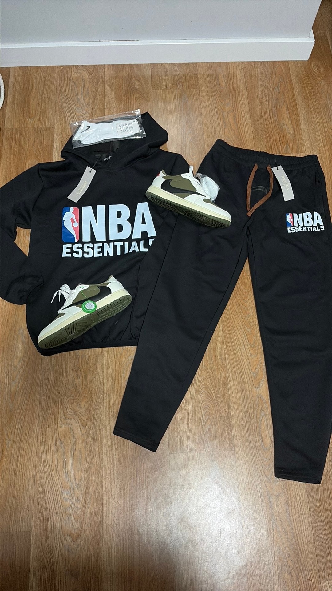 Hele mooie nba essentials in het zwart, Ophalen of Verzenden, Nieuw, Maat 46 (S) of kleiner