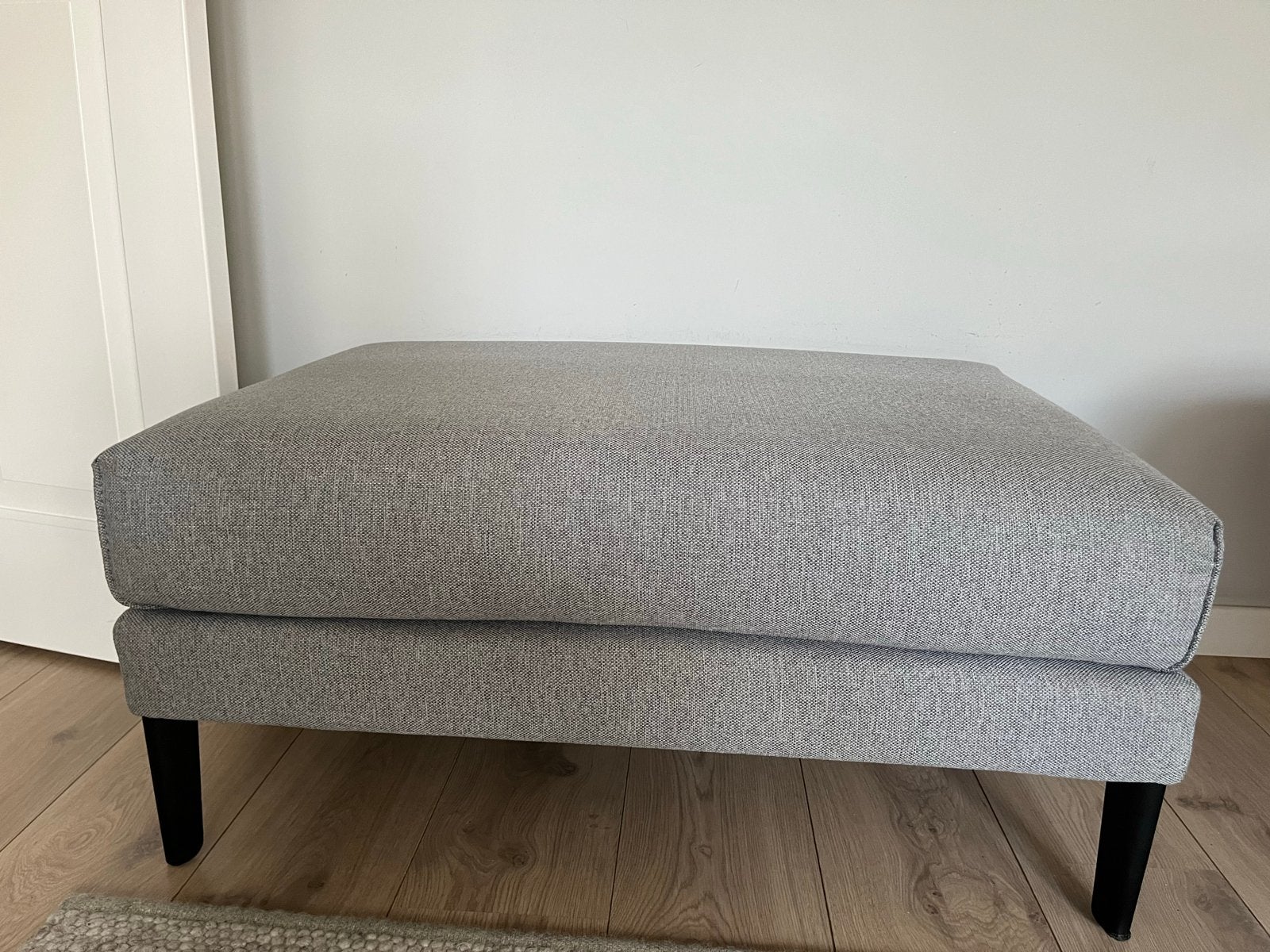 Grijze Hocker van Montèl - Zgan (92x64x27 cm), Ophalen, 50 tot 75 cm, Zo goed als nieuw, 75 tot 100 cm