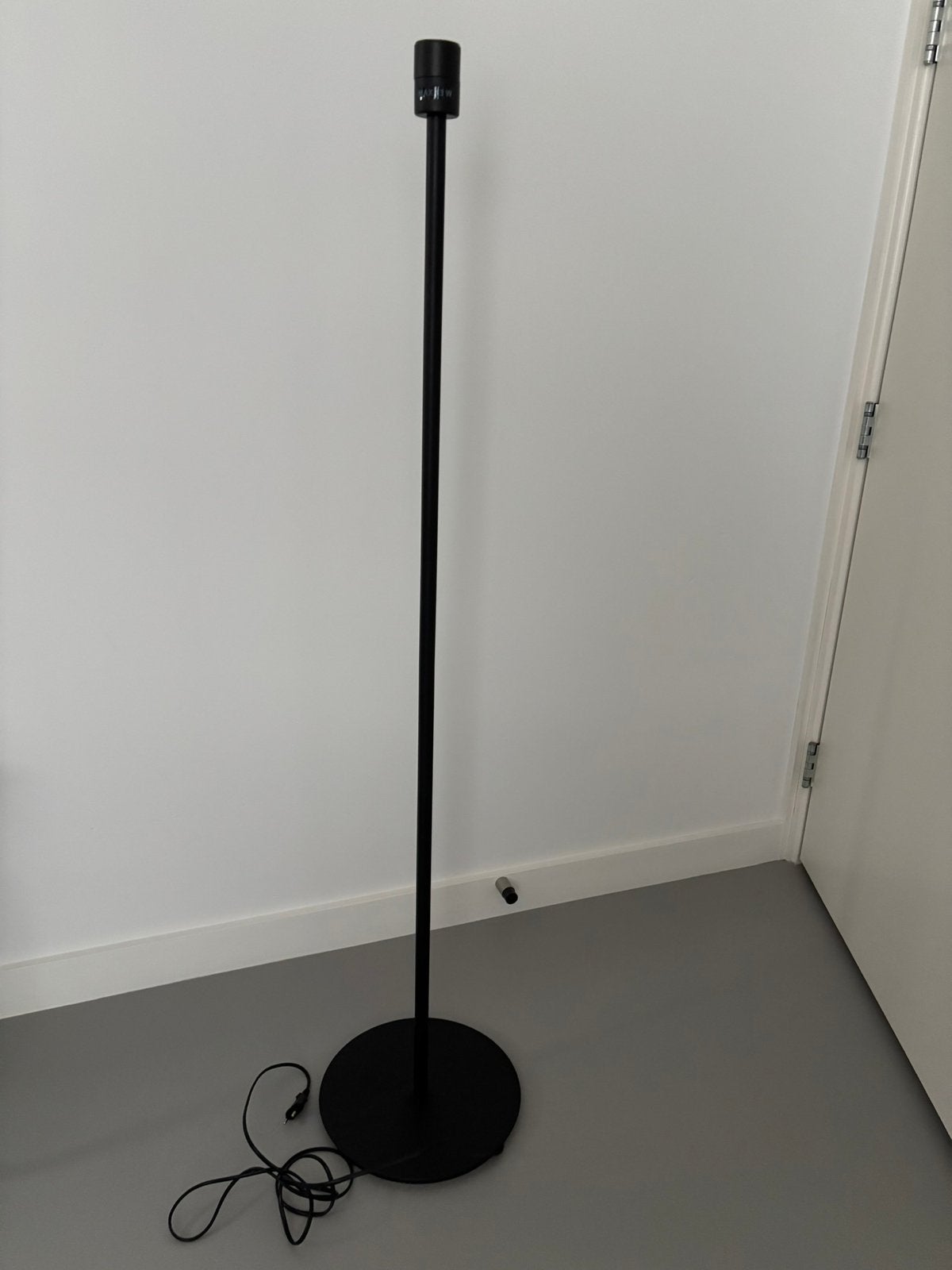 IKEA Skaftet zwarte vloer lamp, Ophalen, Zo goed als nieuw