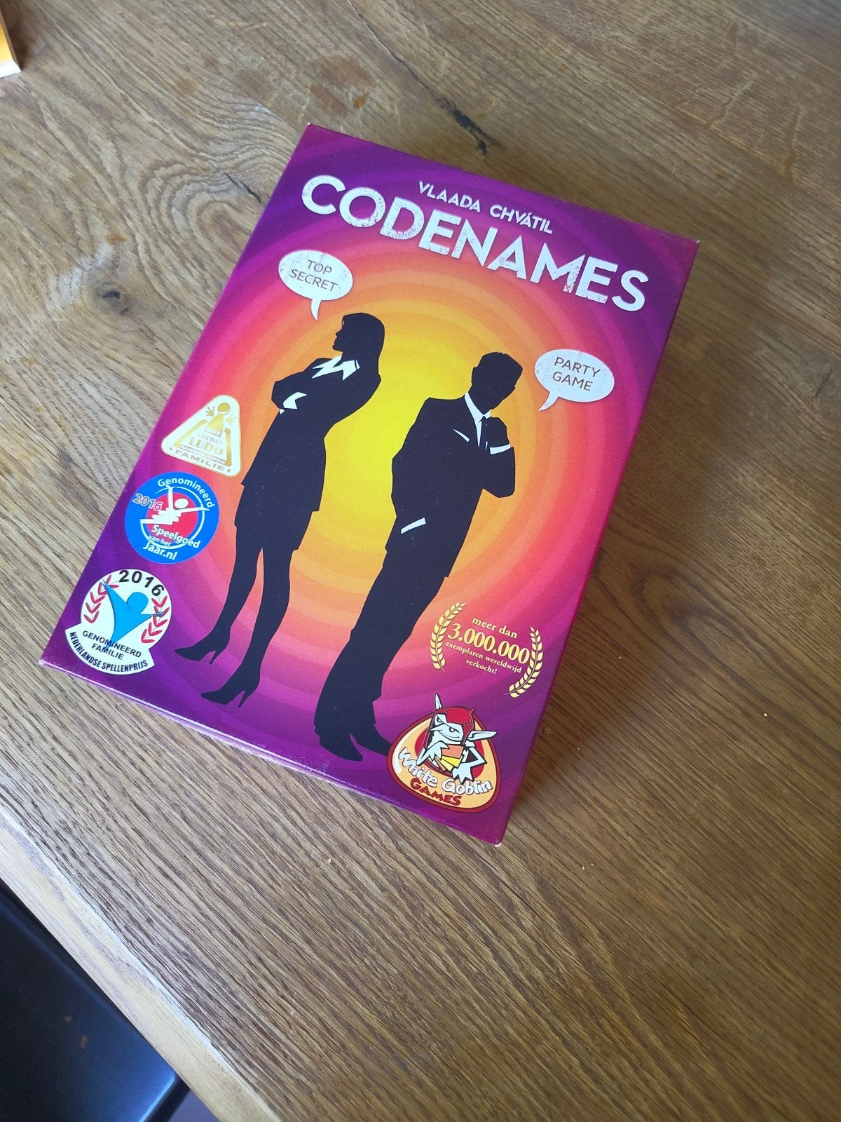 Codenames, Vijf spelers of meer, Ophalen of Verzenden, Zo goed als nieuw, White Goblin Games