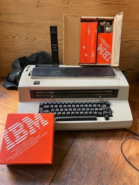 IBM bolletjesschrijfmachine, Diversen, Typemachines, Ophalen, Gebruikt