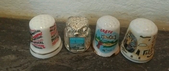 Vingerhoedjes verzamelen Leuke verzameling van Vingerhoedjes, Ophalen of Verzenden, Zo goed als nieuw, Overige materialen