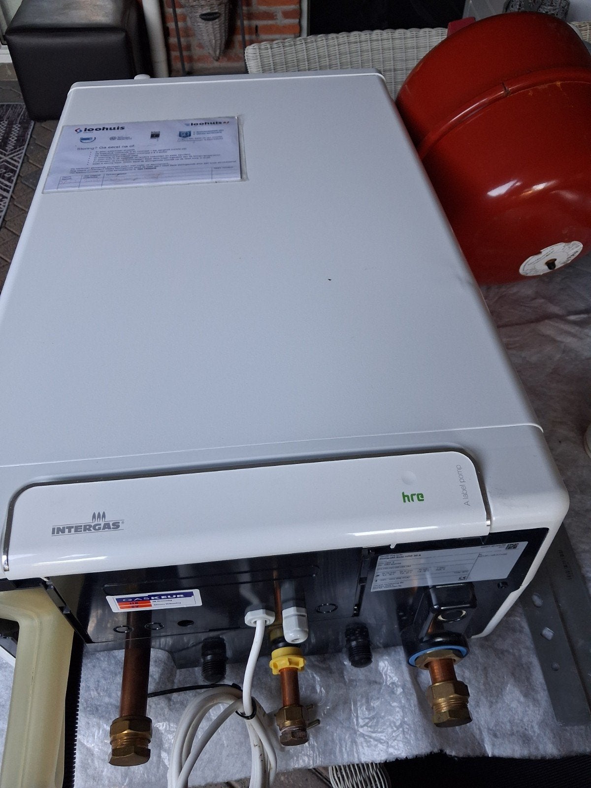 Intergas 2018 kompact solo 30A met thermostaat, Minder dan 20 liter, Ophalen of Verzenden, Geiser, Minder dan 3 jaar oud