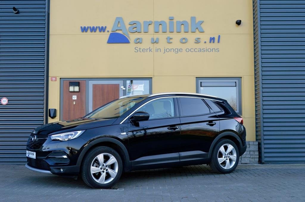 Opel Grandland X 1.2 Turbo Ultimate (bj 2018), Auto's, 12 maanden, Gebruikt, 1199 cc, Zwart