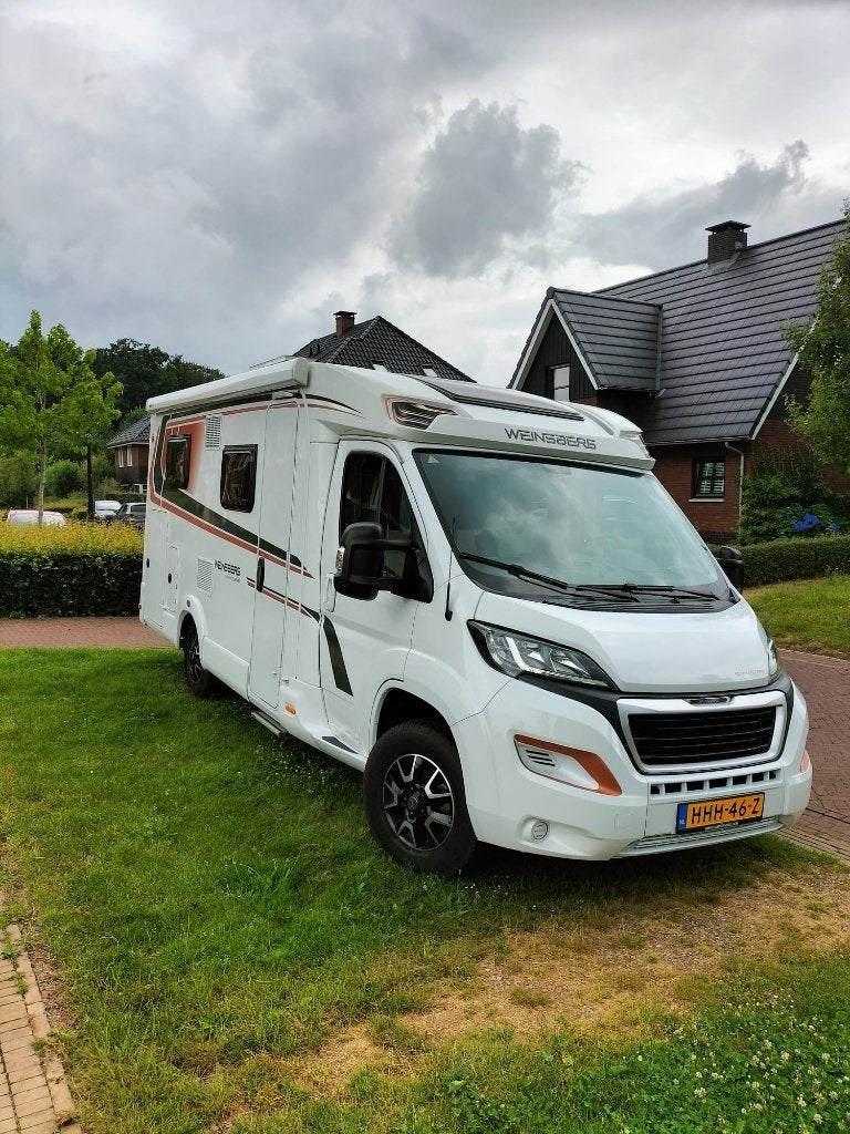 Weinsberg Cara Compact 2019 - Complete/Luxe Camper als nieuw, Ringverwarming, Particulier, 6 tot 7 meter, Cassettetoilet