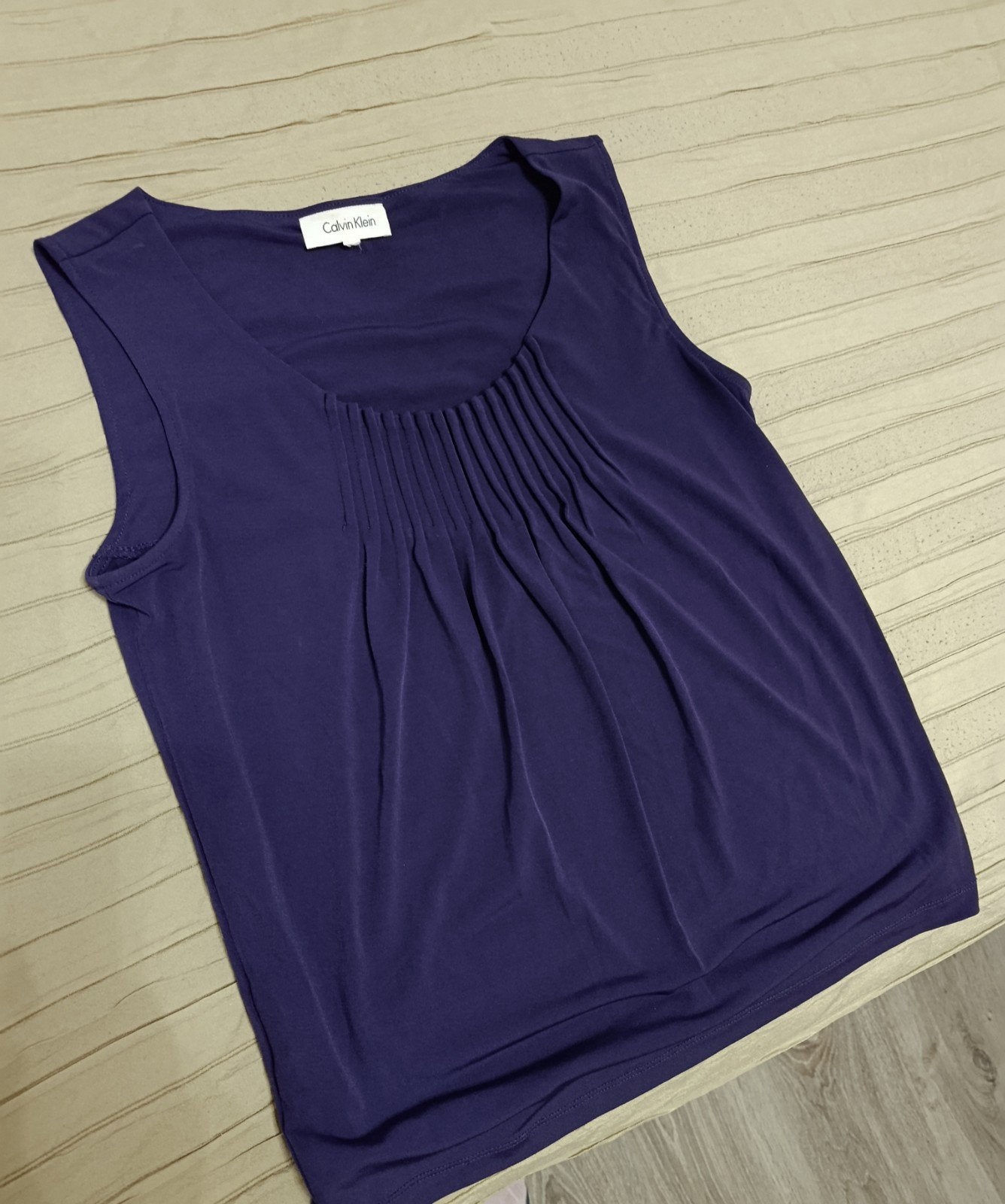 Calvin Klein T shirt, Paars, Zo goed als nieuw, Zonder mouw, Calvin Klein