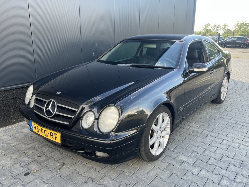 Mercedes-Benz CLK-Klasse 2000 Coupé 200 Elegance Automaat Z, Automaat, 1998 cc, 136 pk, 4 stoelen