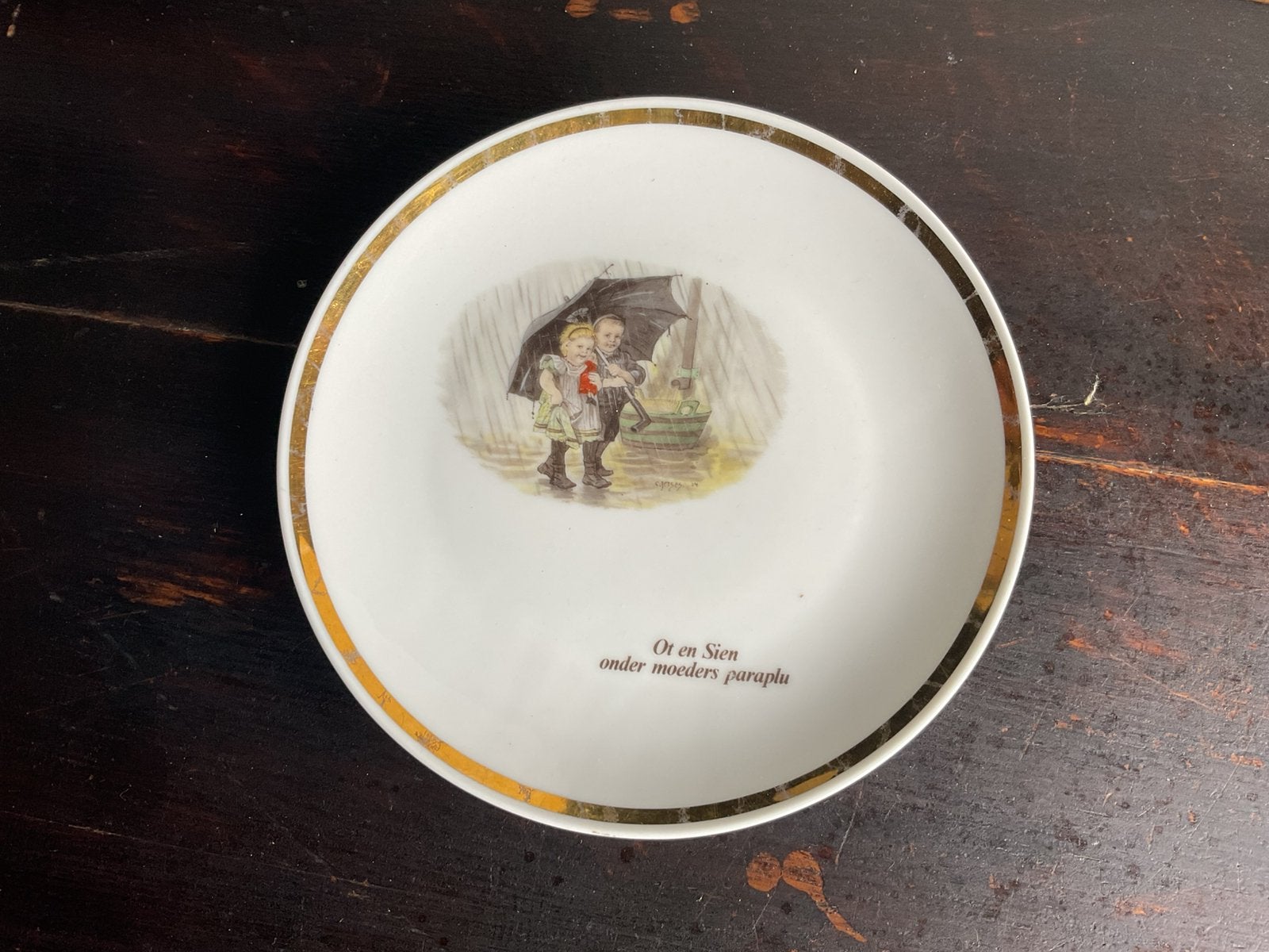 Porseleinen bord ‘OT EN SIEN’, Ophalen of Verzenden