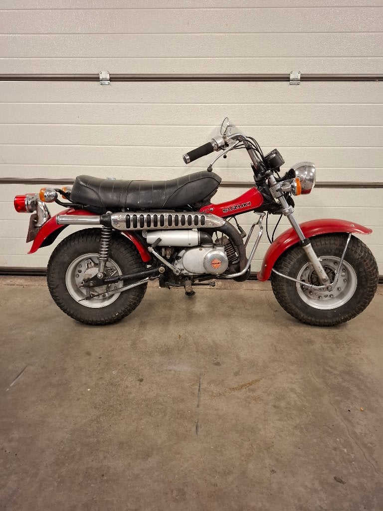 Suzuki RV 90 BJ 1976 Oldtimer, Sportuitlaat, 90 cc, Gebruikt, Particulier