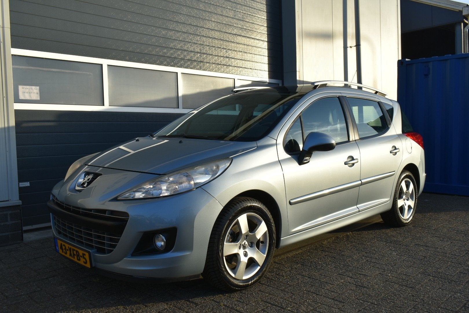 Peugeot 207 SW 1.6 VTi Allure, Voorwielaandrijving, Euro 5, Gebruikt, 4 cilinders
