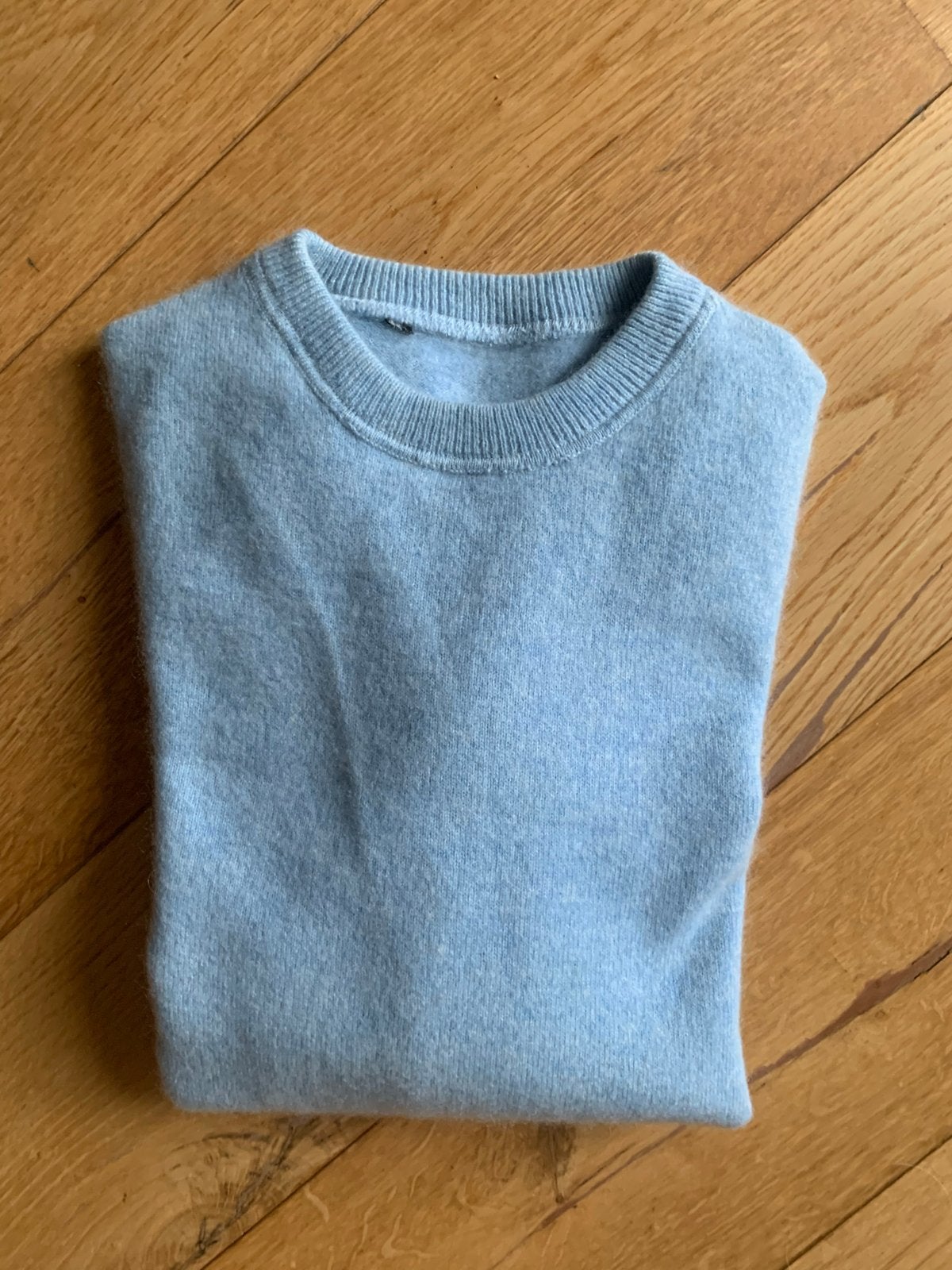 Zachte lichtblauwe 100% Kasjmier trui, Ophalen of Verzenden, Gedragen, Maat 38/40 (M), Blauw